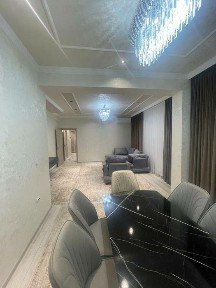 Ул. Бабура Новостройка Зарафшон сити. 3 ком