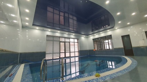 Уй сотилади Чирчик шахрида. Продаеться дом в городе Чирчик.