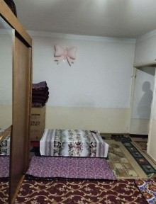 Квартира продаётся Домрабад мечеть 1/1/4 40м2 улучшенная