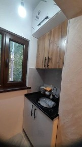 Срочно продаётся 1/3/4 Дубовая