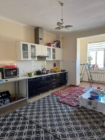 Квартирага бериледи