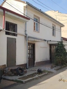 Продаётся участок 2,5 соток 10×25 под застройку за Мирабад Авенью