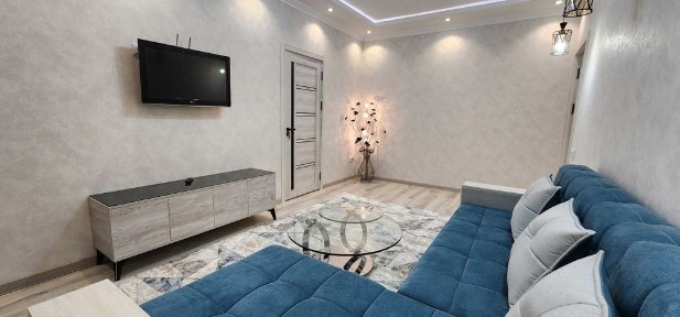 Сдается посуточно 2-комнатная квартира на массиве Себзар.