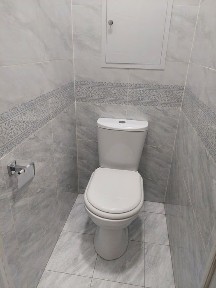 Продаётся своя двухкомнатная квартира