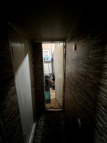 Uy sotiladi 1 xonali arzon va shnam