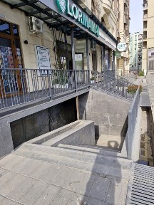 Горящее предложение! Махтумкули первая линия, цоколь 250м², коробка