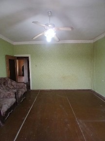 Продаётся 2-х комнатная квартира