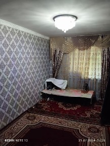 3x kv sotiladi 2 etaj Gishtliy Xonalari odelna oʻrta padez kotta b