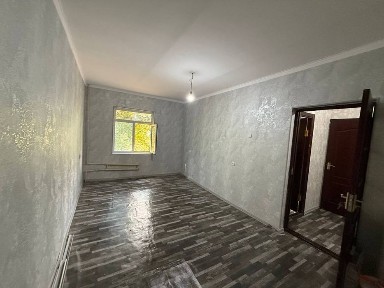 Срочно продаю 2 комнатную квартиру чилонзор 25 быв обшежытие