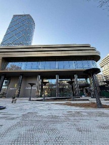 Бабура ТЦ “Piramit Mall” Коммерческое помещение, 562,4м2. Первая линия