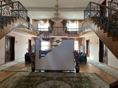 Katta uy sotiladi/arenda - Yashash va Biznes uchun