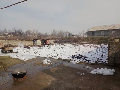 Uy Chinoz Dostlik MFY 25000 $ срочно сотилади