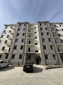 Urganch shahrida 3 xonali kvartira sotiladi.