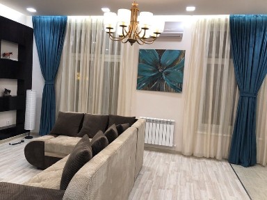 Сдам огромну.е. ро двушку 90м2