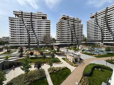 Infinity Продается 3 комнатная коробка ул. Садыка Азимова Ц-1