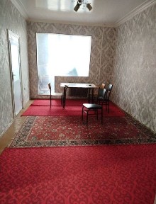 -Метро Чиланзар 2/2/4 (16 квартал) ‼️Продам