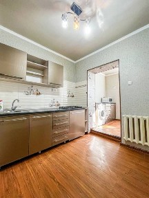 Бий, Максим Горький 1/4/4 балк 2*6 42 кв. м. Лафарга, аптека 36,6