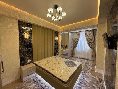 3х комнатная квартира на 7 этаже 74кв/м, в Самарканде