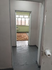 Продам 1 комнатную квартиру. Балкон 1,5х3. 28,4 кв м. Газа есть