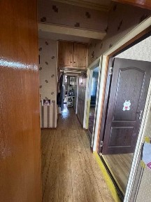 СРОЧНО ! Продаётся 3-х комнатная квартира в Алмазарском районе