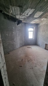 Comfort hous uy sotiladi