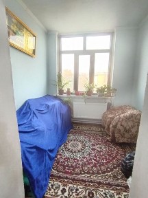 Bo'stonlik charvoqda dom kvartira sotiladi 1 xonali