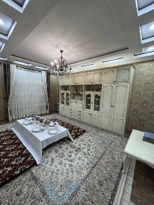 Продаётся срочно квартира 5 комнатная с ремонтом и мебелью