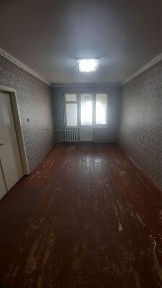 Уй бор Навоийда сотилади