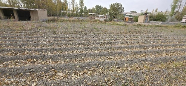 Участка сотилади