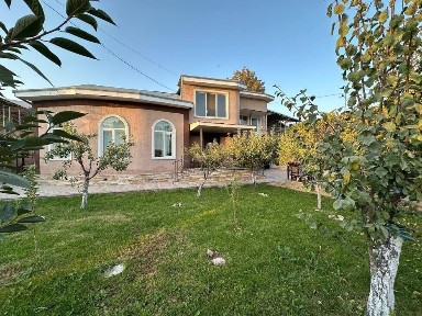 Кибрайский район продаётся участок 6.7 соток