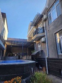 Продажа дома Мирзо Улугбекский район Махаля Амир Темур 5 сотка