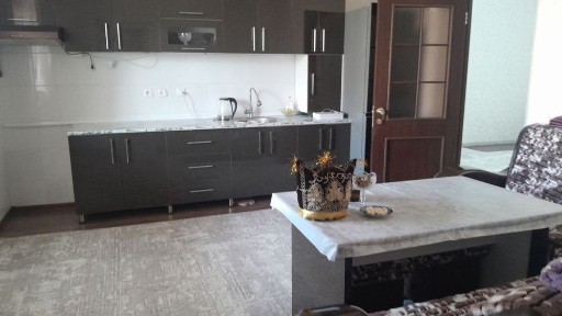 Жондор туман коттедж 6 сотих. Янги бозор ёнида