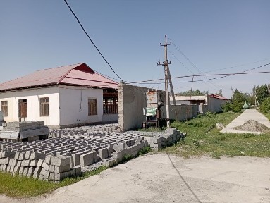 Уй сотилади. П