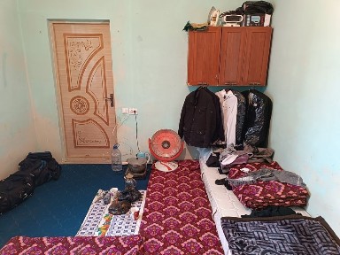 Hovli arenda 2ta xonasi bor