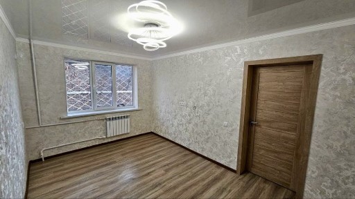 Продается однокомнатная квартира в центре города с хорошей локацией.