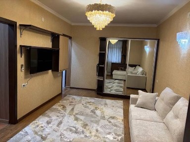 Квартира 1/4/5 Чиланзар Ц квартал.