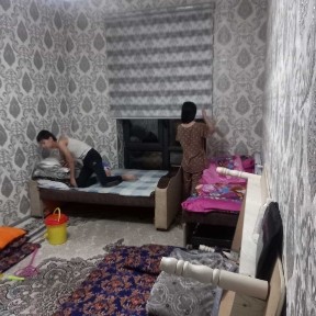 Продажа. 2/1/2 Яшнабадский рн. Жаркурганская ул. Кирпич 51м2.Ц-42000