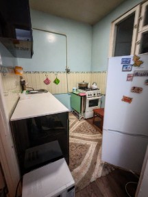 Сдаётся 2х комнатная с депозитом на Чиланзар р 8квартал. 350у.е.