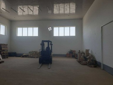 Продаётся 1,13 га производственная база с промхолодильником.