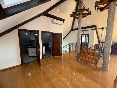 Сдаётся Дача в центре Ташкента