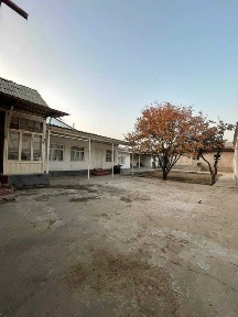 Chinoz tumani Xamza maxallasida 6.5 sotix hovli sotiladi