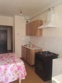 ПРОДАЕТСЯ ! 2 ком квартира на Сергили Янги хает