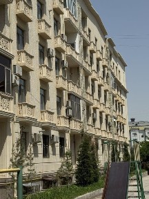 ФАРҒОНА марказида Госпитал оркасида 110 кв. м УЙ СОТИЛАДИ!