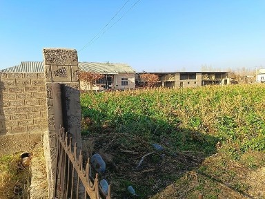 Uy sotiladi yaxwi holatda