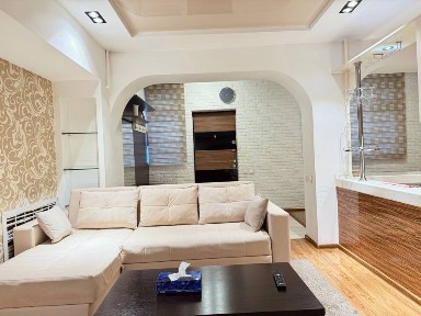 Уютная 2-комнатная квартира посуточно в центре Ташкента