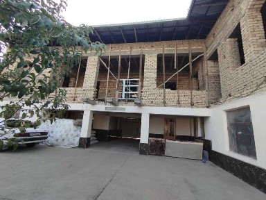 тошми ва мехнат постдан 5 км кирганда уй сотилади