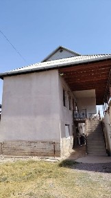 Sirdaryo Shaxar uy sotladi