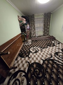 Uy sotiladi Jizzax shaxar mikrarayyon 3/1. 2qavat 3xona