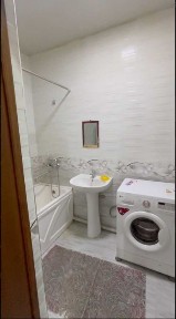 Navoiy, M.Tarobiy: квартира 109 м², Навои, ул. М. Таробий