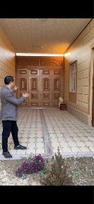 Tosh. vil. Parkent t. uy sotiladi